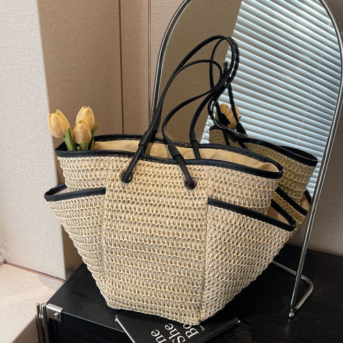 Spacious shopping bag with structured weave Bowlift
