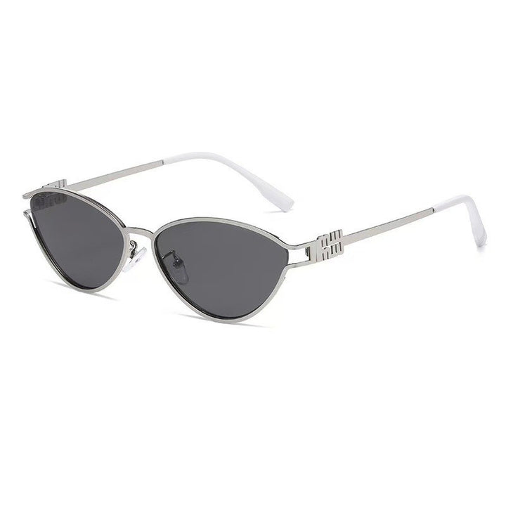 Elegant Cat Eye Sunglasses
