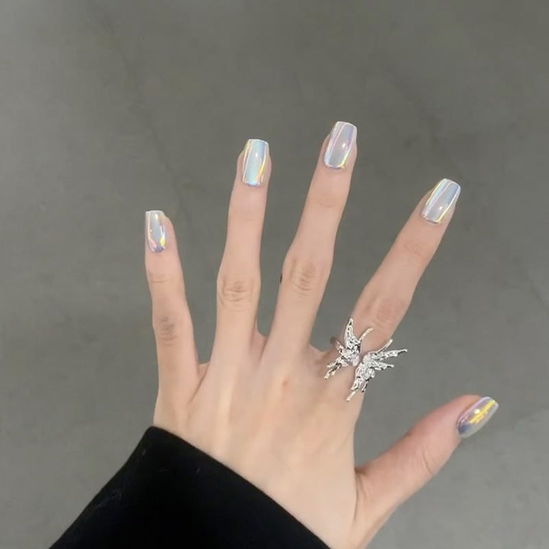 Iridescent Press-On Nail Set Bowlift