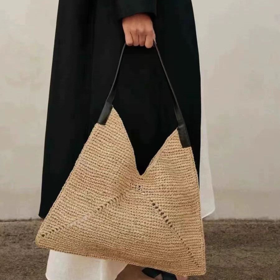 Trendy and Eco-Friendly Handbag Bowlift