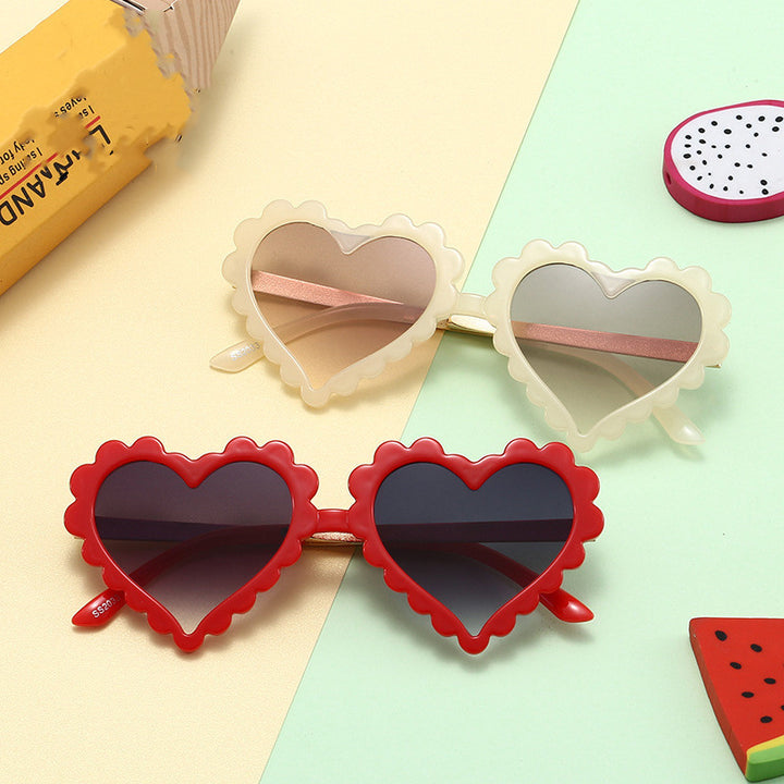 Women Heart Shaped Fashion Sunglasses Bowlift
