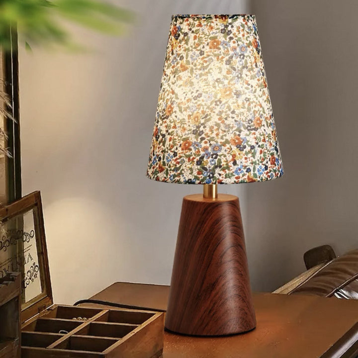 Modern Floral Patterned Table Lamp