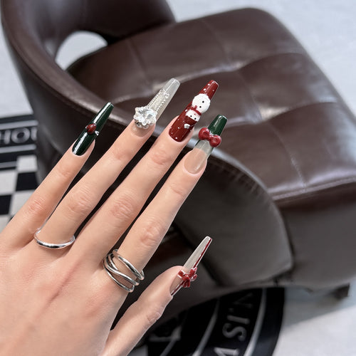 Festive-Themed Press-On Nail Art Set with Charming Holiday Designs Bowlift