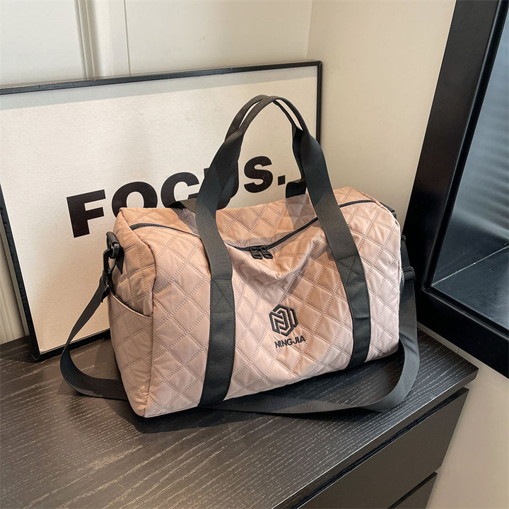 Stylish Quilted Sports Duffle Bag