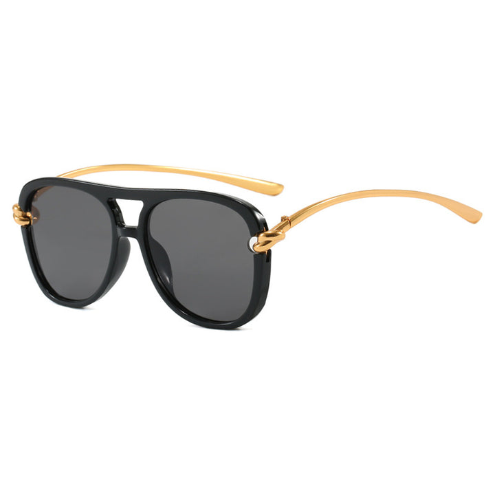 Women's sporty sunglasses with wide plastic frame and UV protection Bowlift