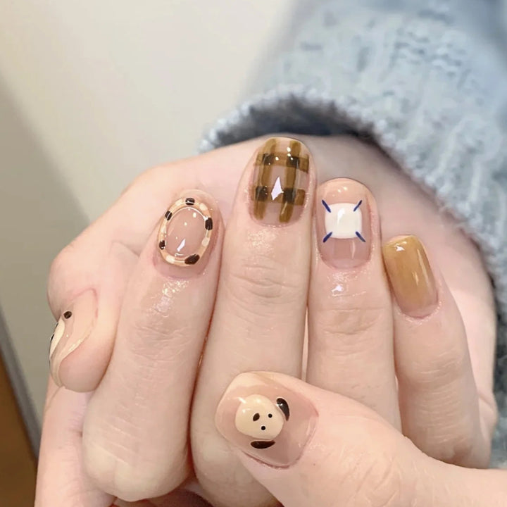 Chic Themed Press-On Nail Art Bowlift