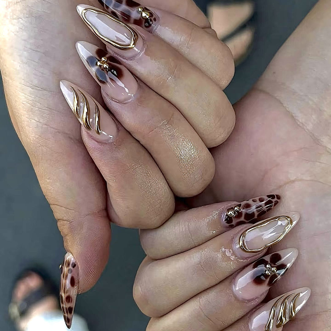 Artistic Press-On Nail Set with Floral and Leopard Accent Bowlift