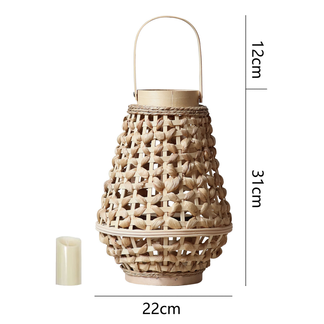 Elegant lantern made of braided rattan Bowlift