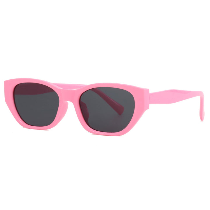 Ladies Cat-Eye Sunglasses with Stylish Frame and UV Protection Bowlift