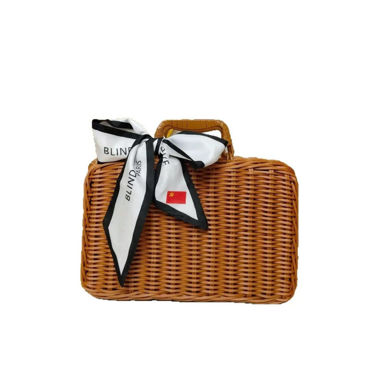 Ladies stylish and practical rattan cosmetic box Bowlift