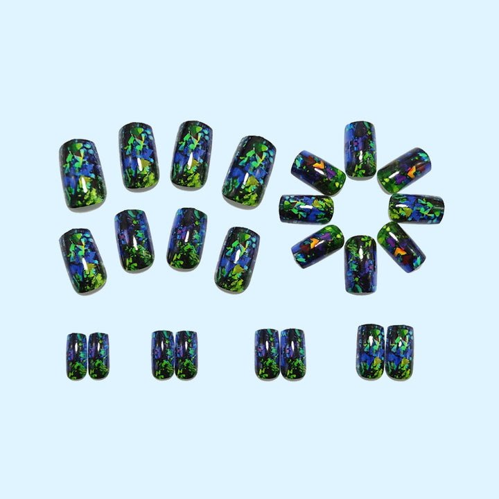 Glamorous artificial nails Bowlift