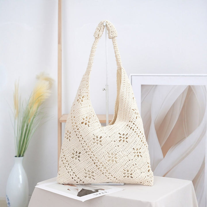 Handcrafted straw shoulder bag Bowlift