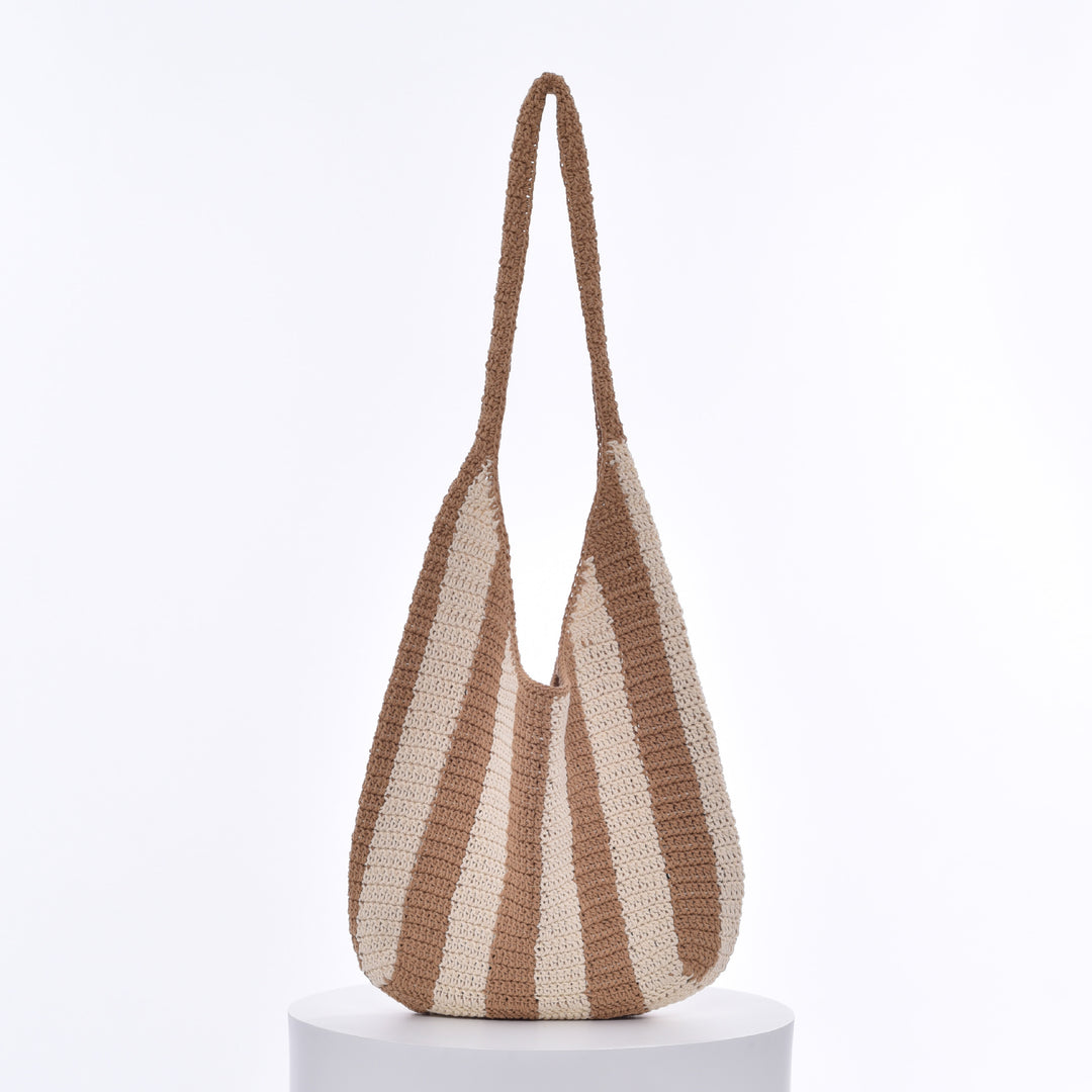 Handmade knitted bag Bowlift