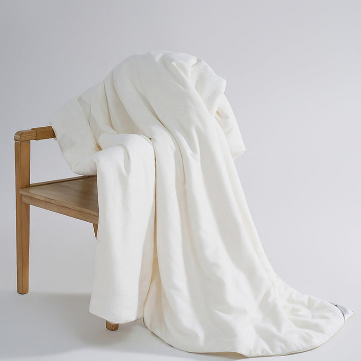 Ladies Comfortable and Stylish Blanket Bowlift