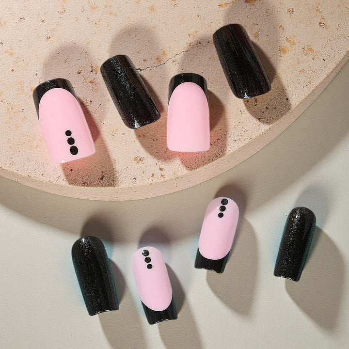 Glamorous Nail Tips Bowlift