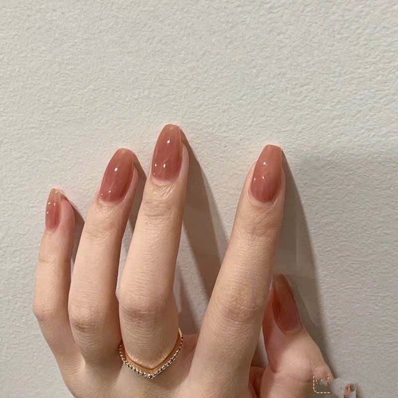 Elegant Ombre Nail Tips Bowlift