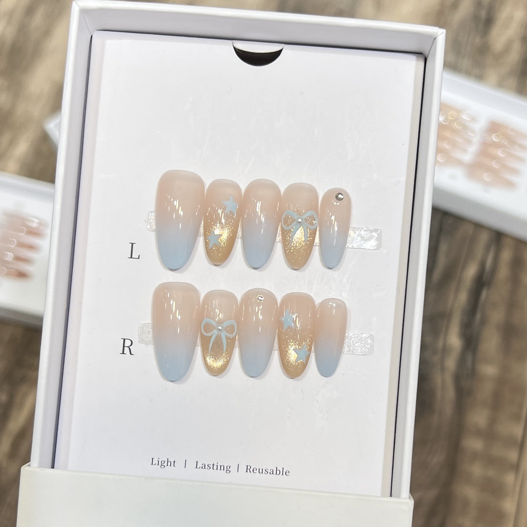 Decorative Press-On Nail Set with Glitter and Bow Accents Bowlift