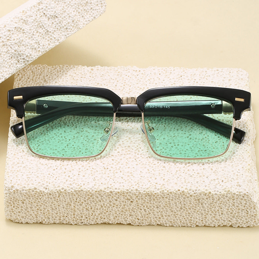 Fashion sunglasses with square frame and stylish design Bowlift
