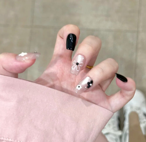 Artistic Floral Press-On Nail Set Bowlift 1787394981