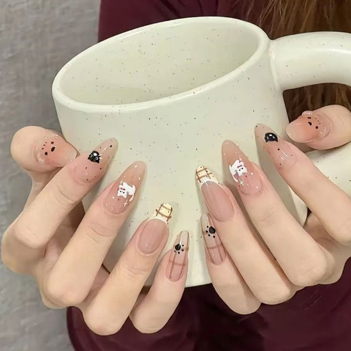 Artificial Nails in Stylish Ombre Design Bowlift