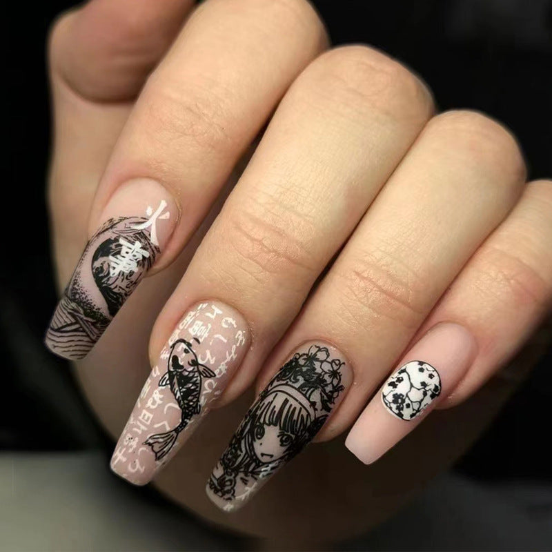 Nail art with heart and lip designs Bowlift
