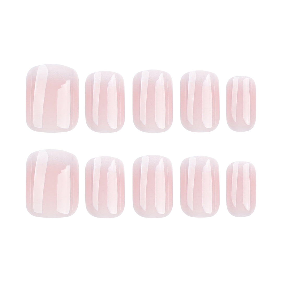Elegant Gel Nails with Gloss Finish Bowlift