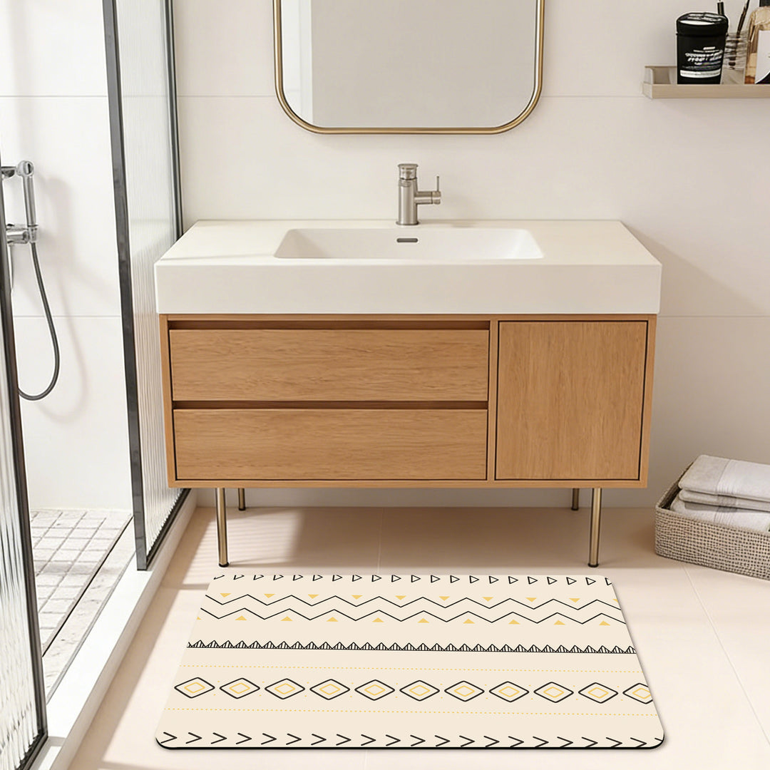 Artistic Cat-Themed Bath Mat Bowlift