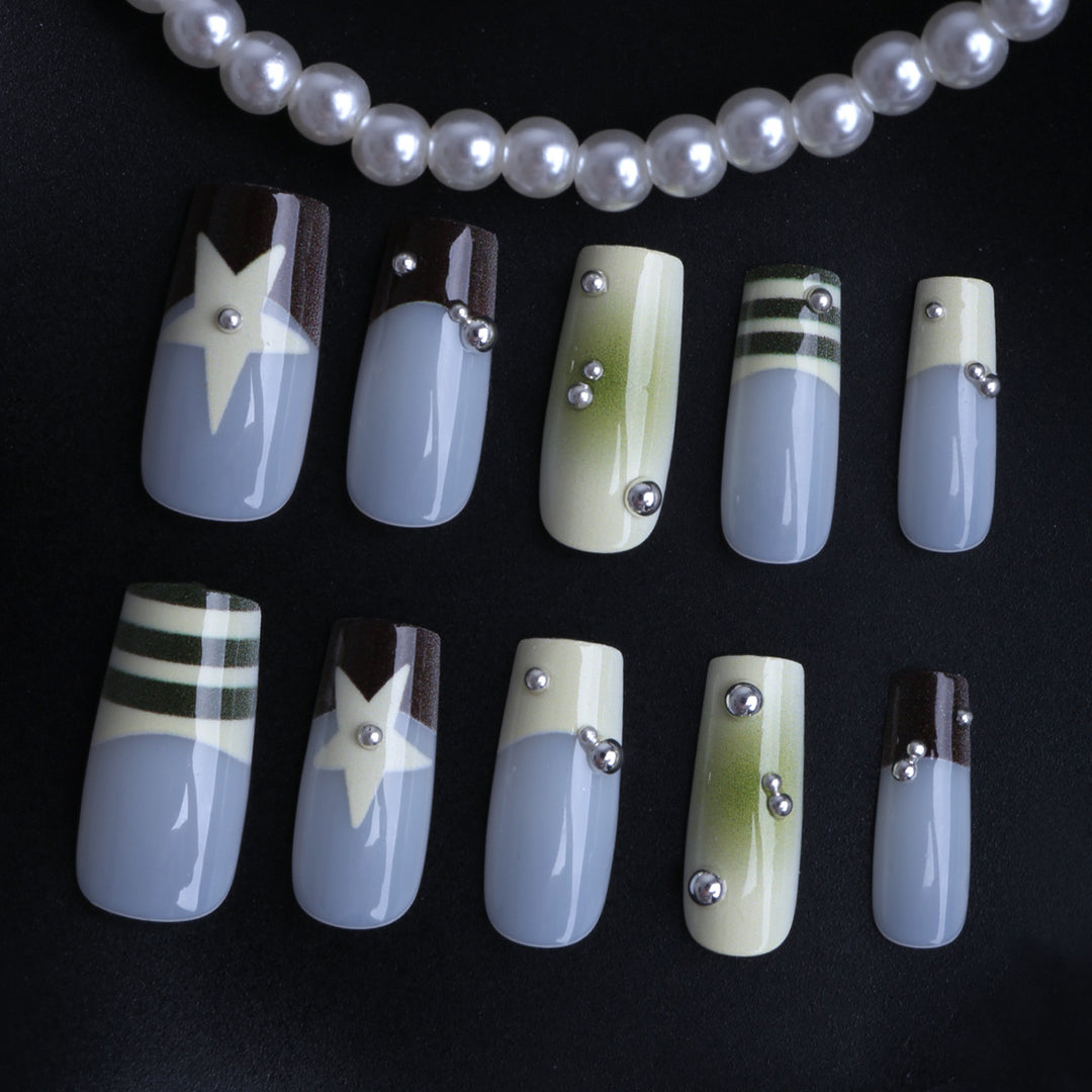 Artificial nails with unique geometric design Bowlift