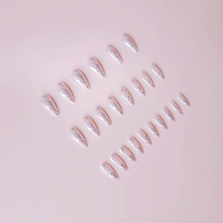 Nail set with elegant water drop design and 3D accents Bowlift