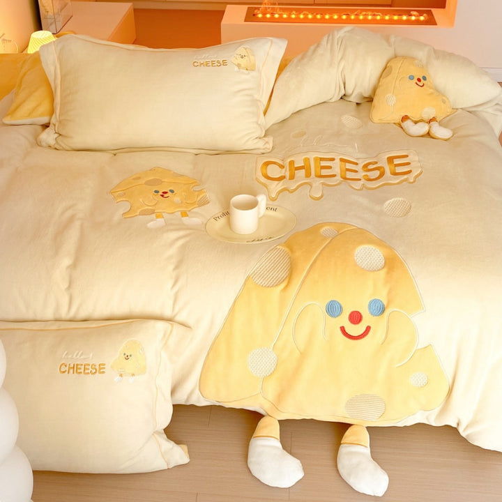 Children's bedding set with cozy microfiber blanket and 3D panda appliqués