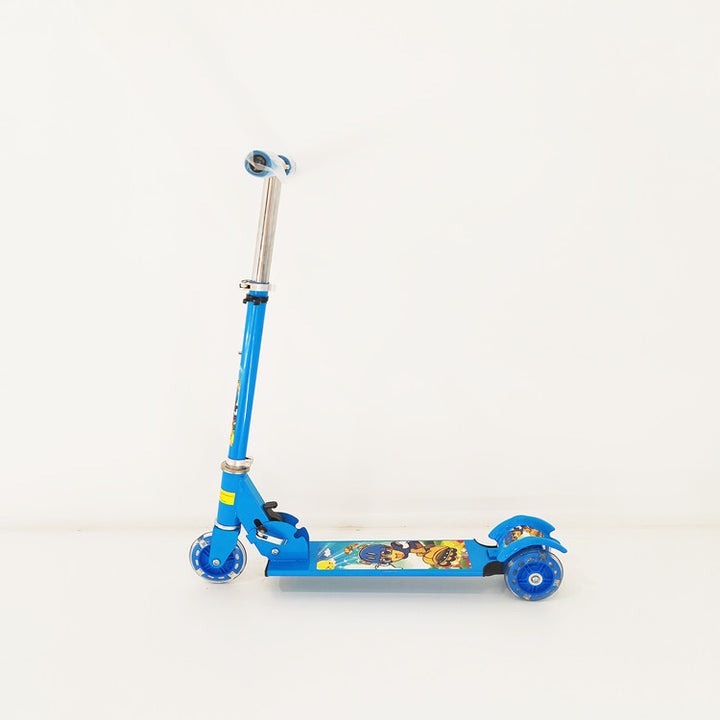 Cartoon-Themed Kick Scooter Bowlift