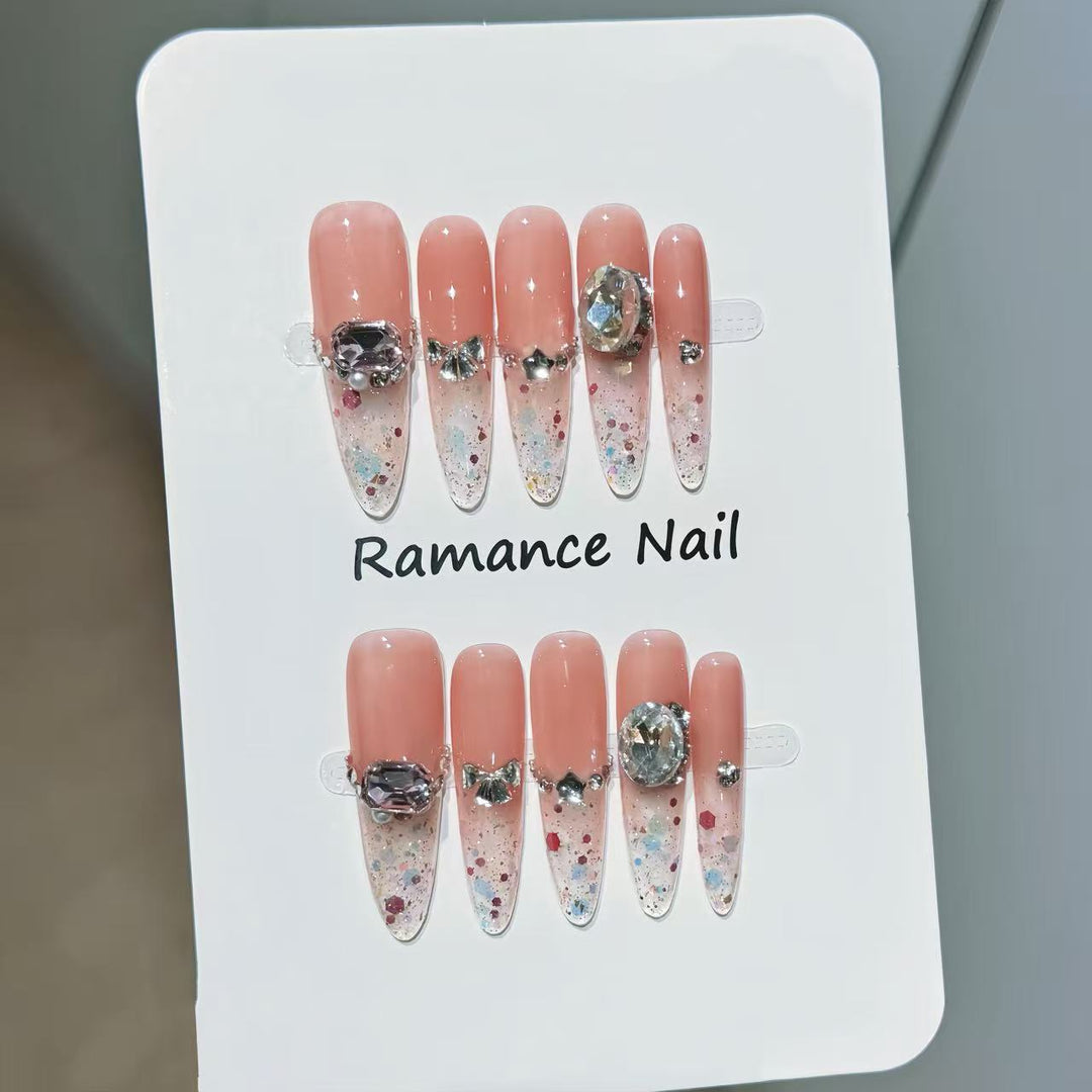 Elegant Press-On Nail Set Bowlift