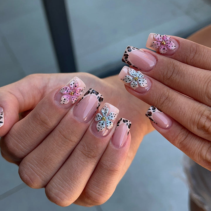 Decorative Floral Acrylic Nail Art Set Bowlift
