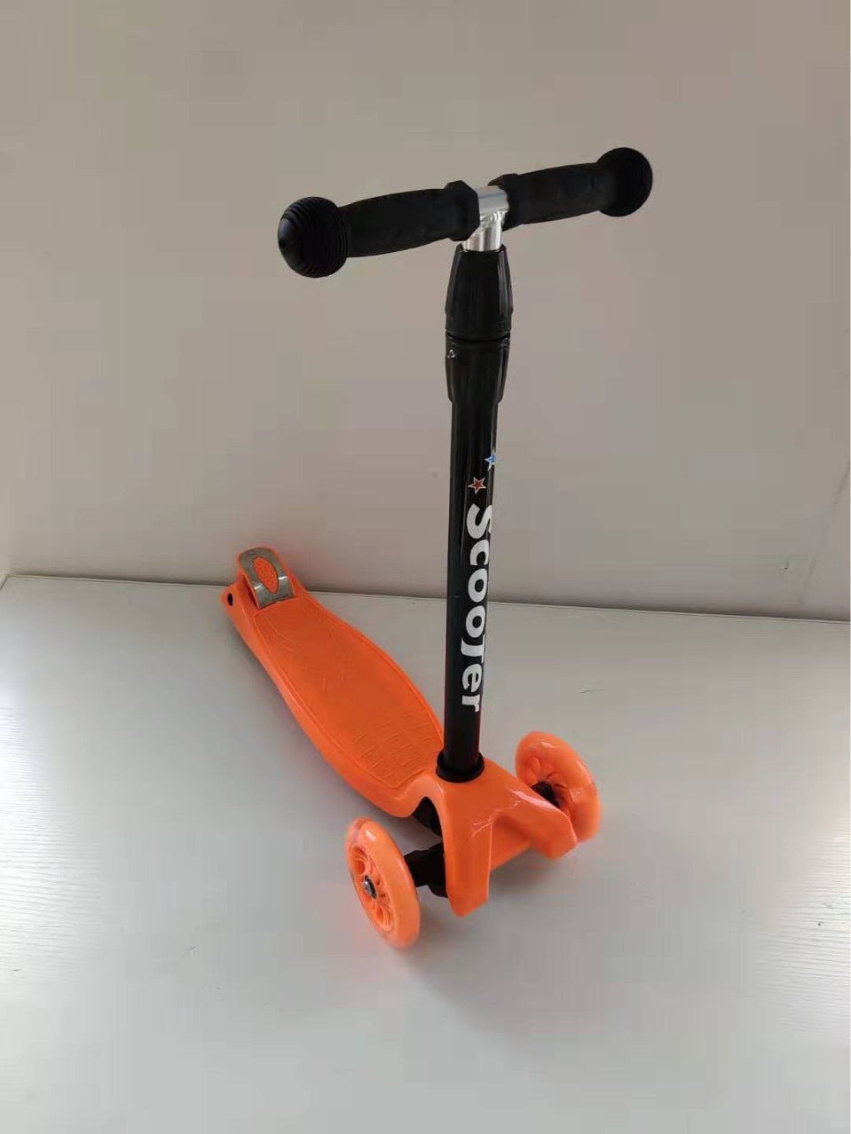 Adjustable  Kickboard Scooter Bowlift