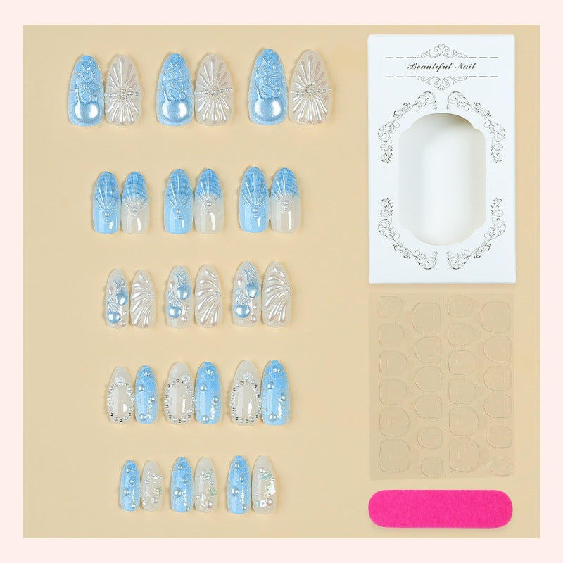 Artificial nail set with elegant embellishments and glittering accents Bowlift
