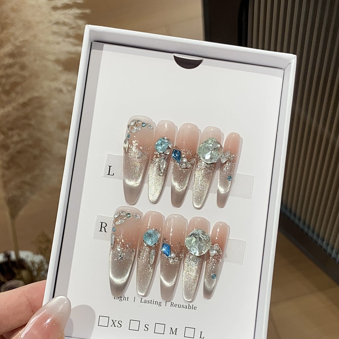 Decorative Press-On Nails Bowlift