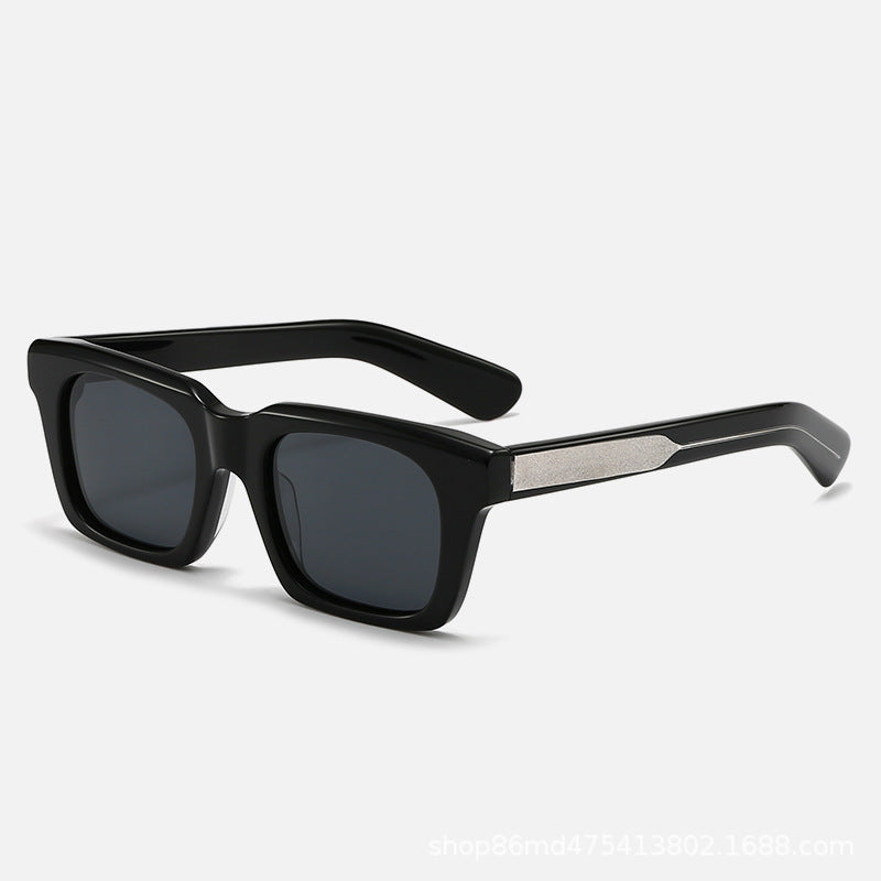 Women's Premium Sunglasses with extravagant rectangular frame and highly comfortable lenses Bowlift