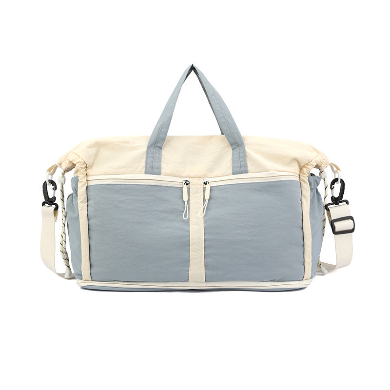 Sporty travel bag with smart organizer compartments Bowlift