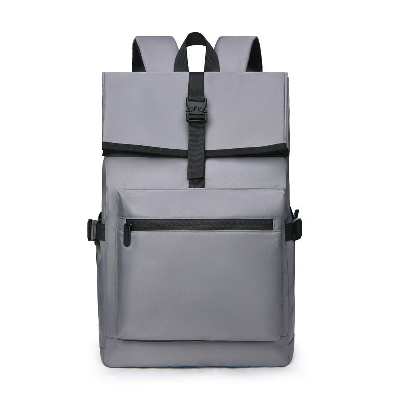 Backpack with Practical Rolltop Closure Bowlift