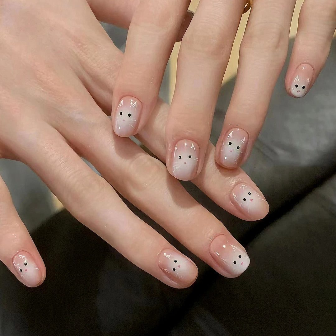 Elegant Stiletto Press-On Nail Set with Silver Embellishments Bowlift