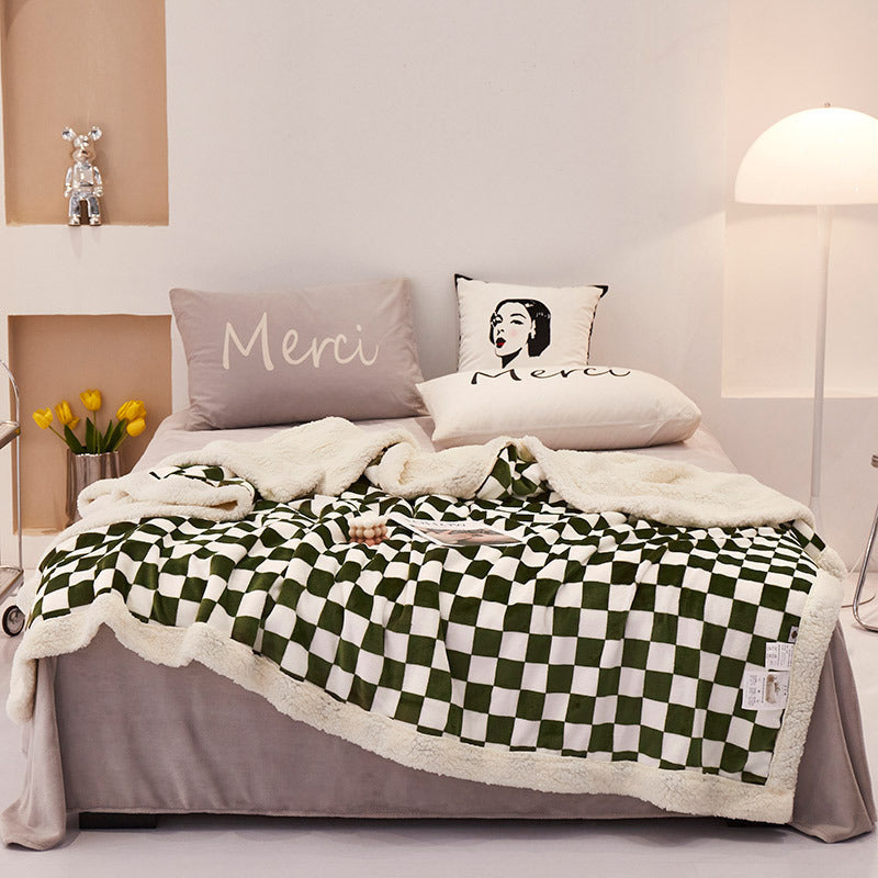 Women's Cozy and Comfortable Bedspread Bowlift