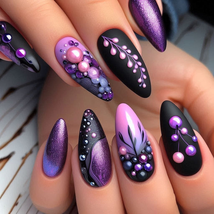 Artificial nails with creative designs Bowlift