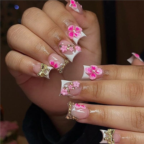 Elegant Floral Press-On Nail Art with Gem Accents Bowlift