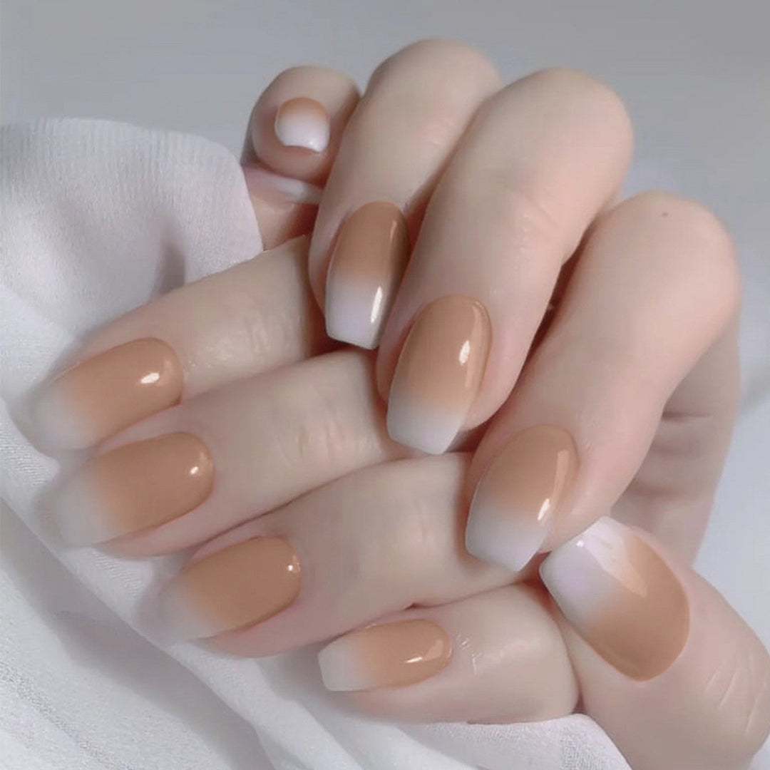 Natural Glossy Press-On Nail Tips Bowlift