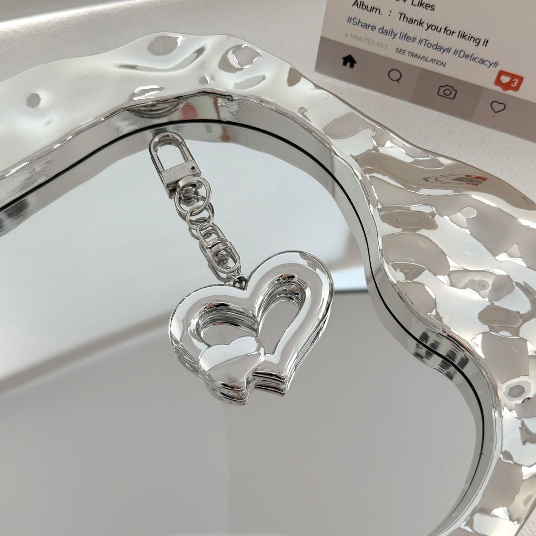 Heart-Designed Keychain Bowlift