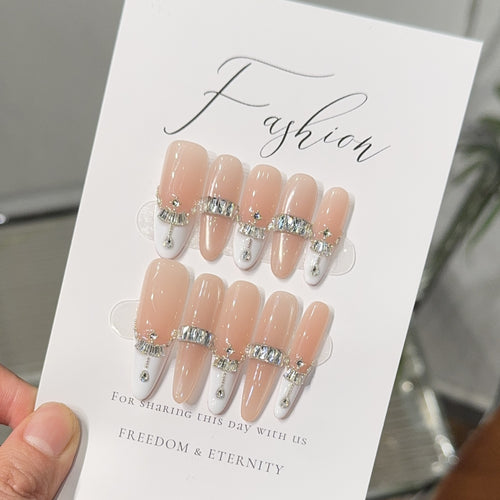 Acrylic Nail Set Bowlift