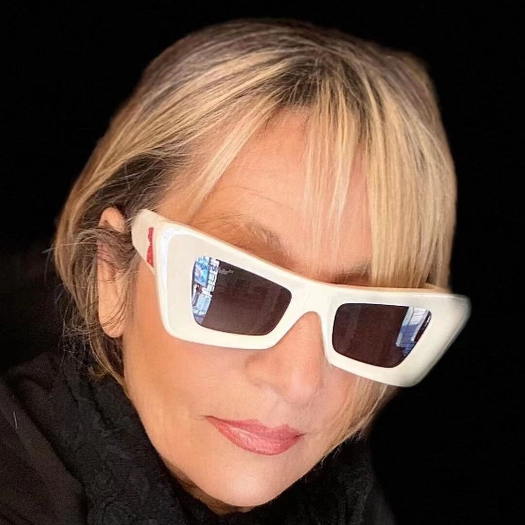 Women's trendy sunglasses with angular design Bowlift