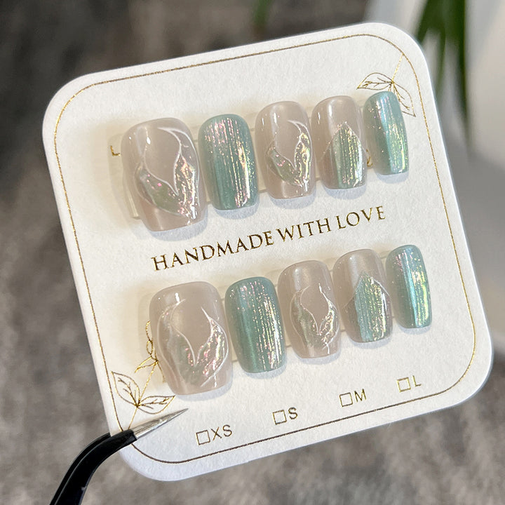Artistic Nail Tips with Floral Design Bowlift