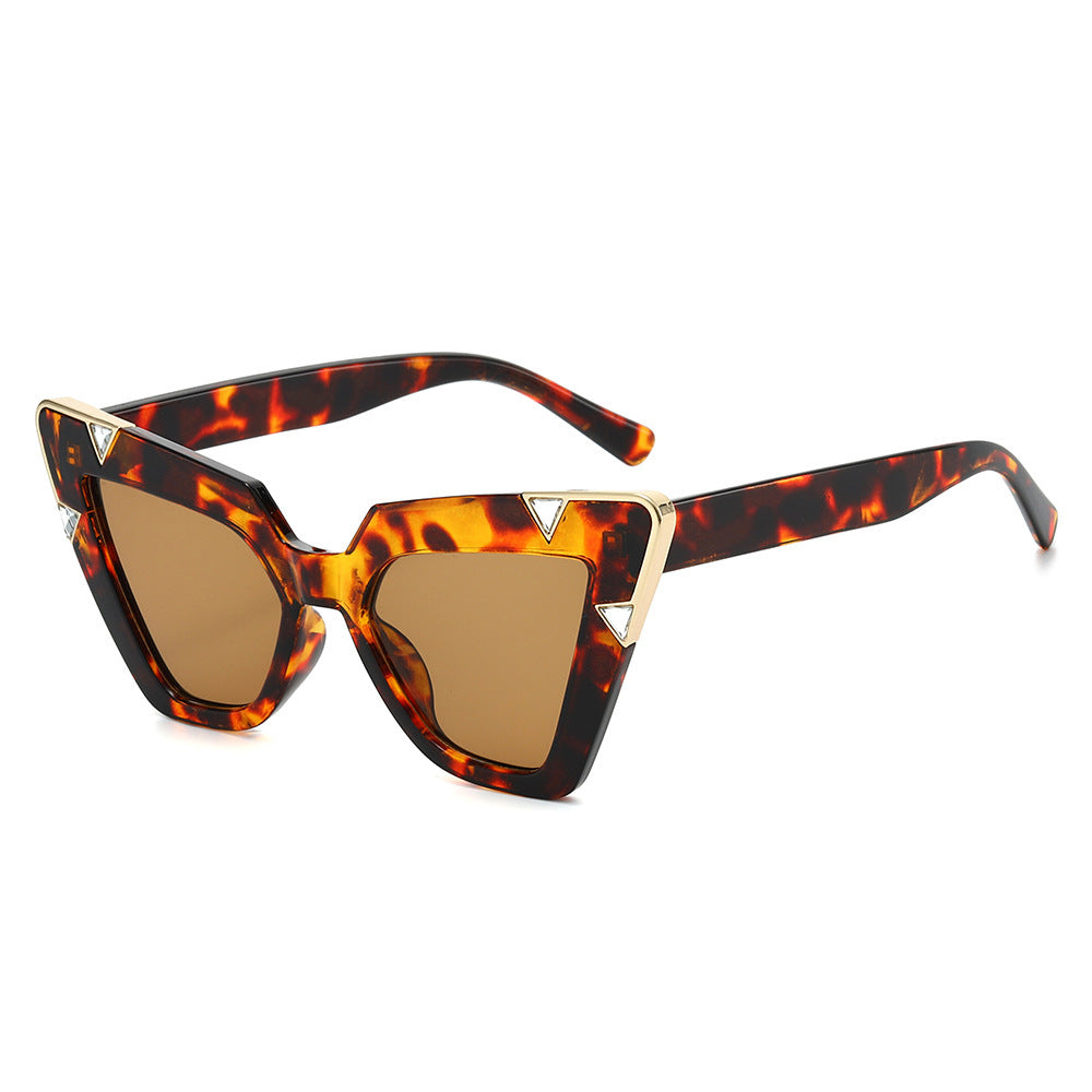 Statement Cat-Eye Sunglasses with Decorative Accents Bowlift