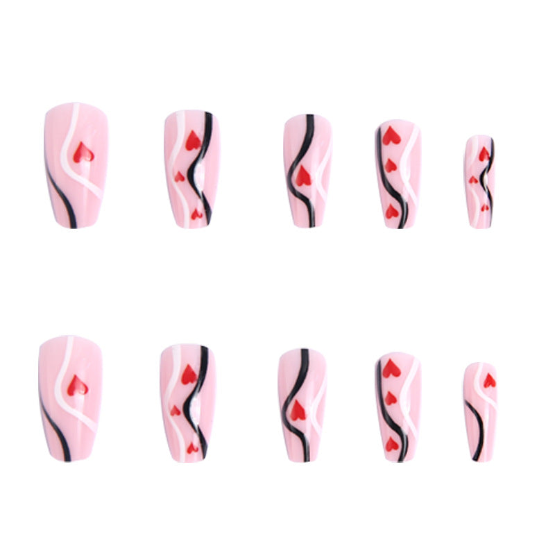 Artificial nails with romantic heart designs and elegant design Bowlift